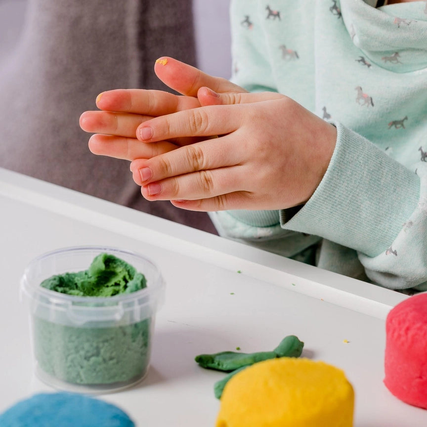 NEOGRÜN Bio-Easy-Knete vegan 4er Set "Yuki"