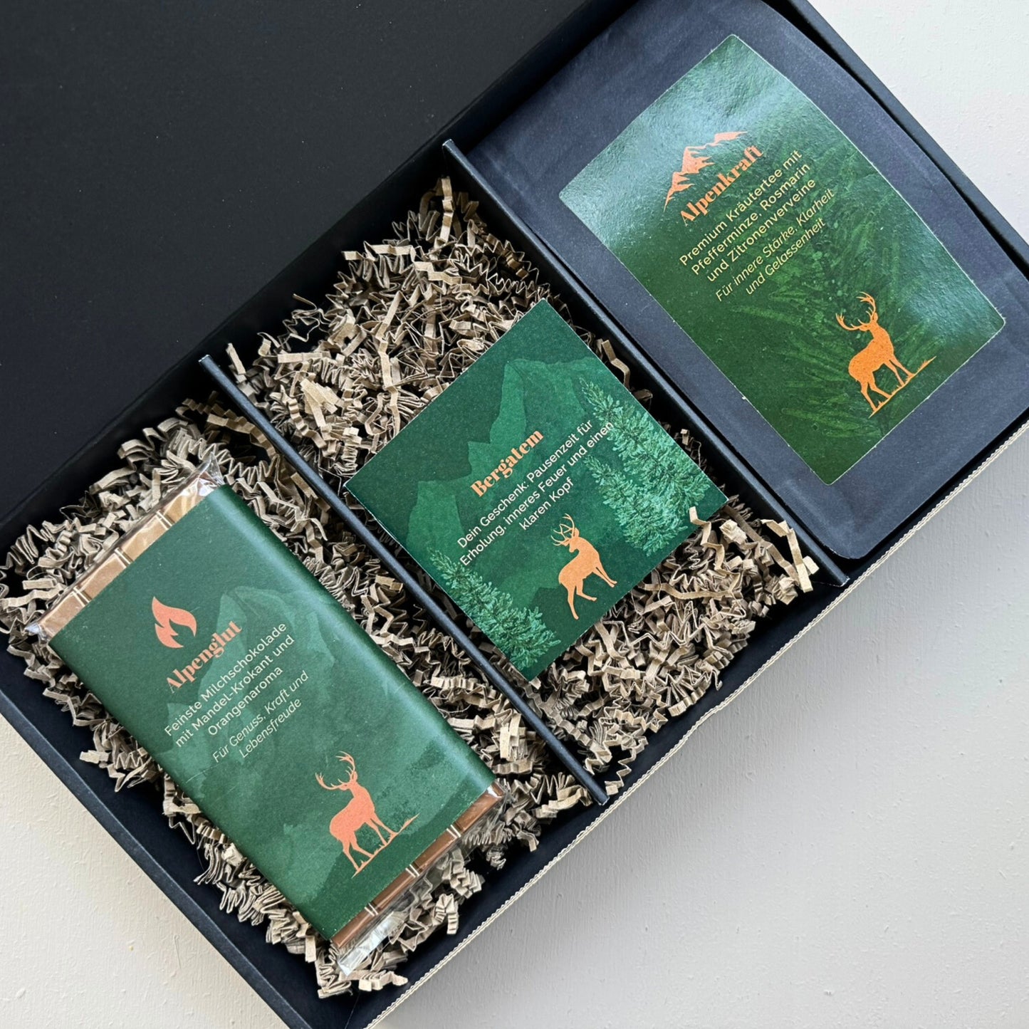 Tiefenzeit Bergatem Geschenkbox für IHN (Naturkraft & Genuss)